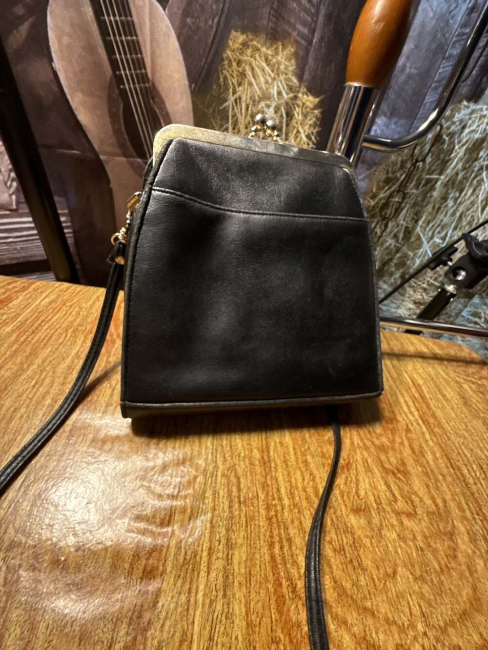 Vintage Black Leather Kiss Lock Crossbody Bag with Mirror